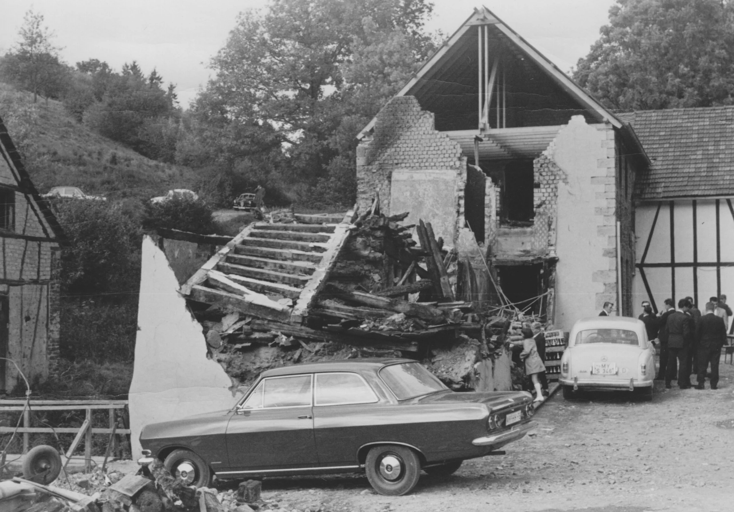 Historische Bilder - Langenfeld - St. Jost 1966 (2)